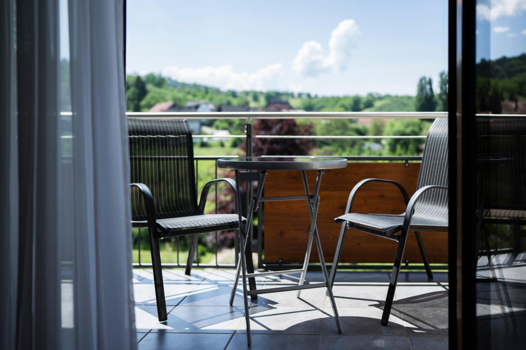 Hotel-Gasthof Rose Oberkirch  Zewnętrze zdjęcie