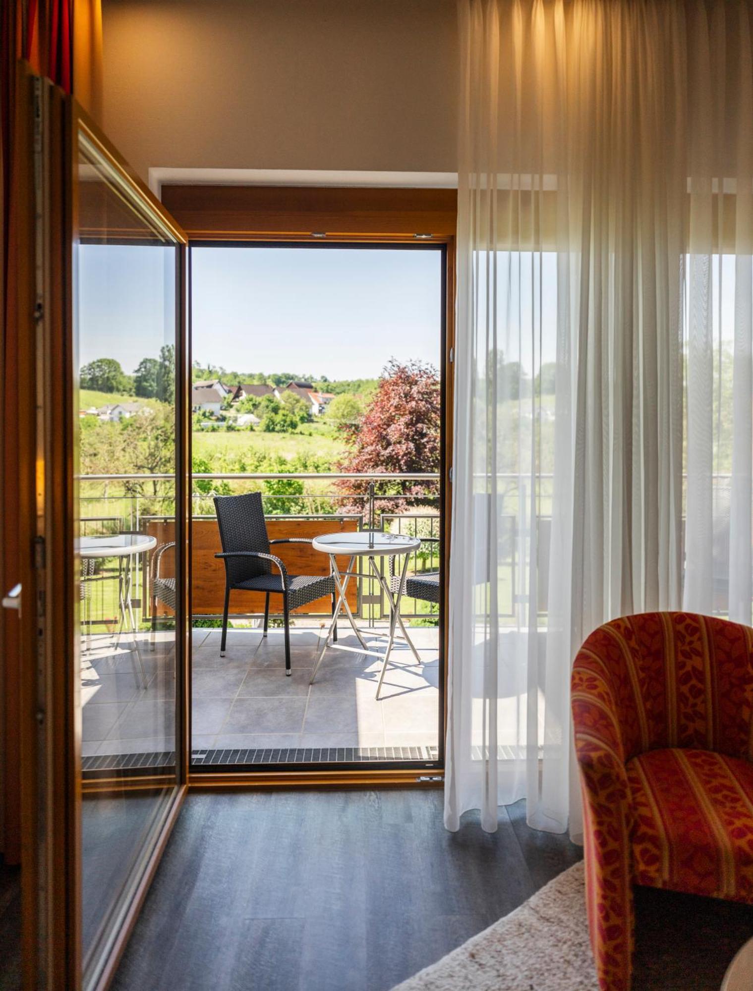 Hotel-Gasthof Rose Oberkirch  Zewnętrze zdjęcie